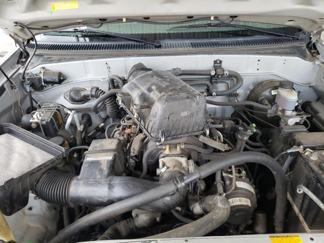 Photo 7 from auction – 2005 TOYOTA SEQUOIA SR with VIN 5TDZT34A25S253926