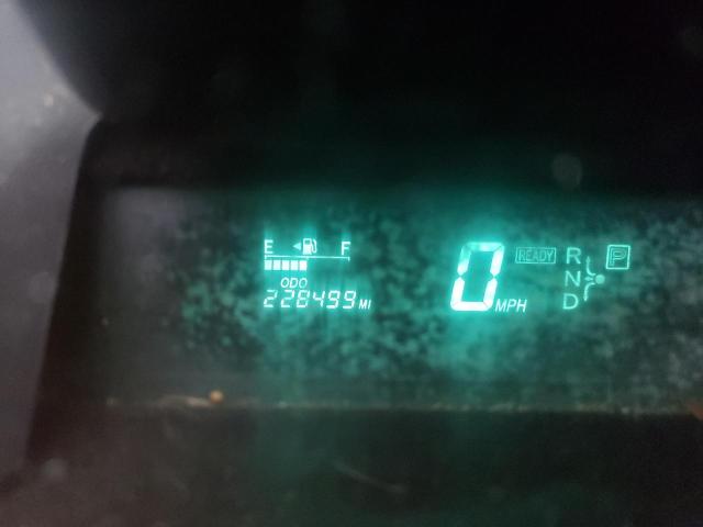 Photo 8 from auction – 2004 TOYOTA PRIUS with VIN JTDKB20U740055603