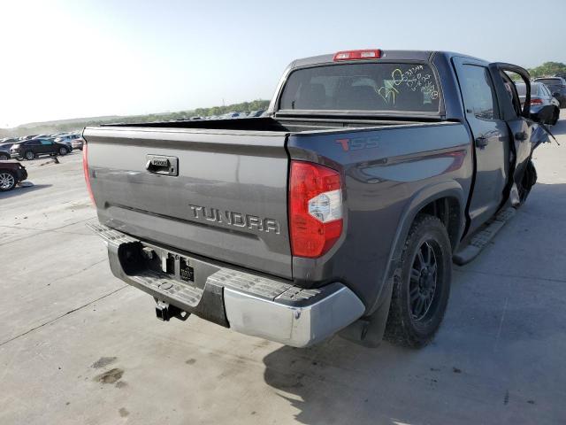 Photo 4 from auction – 2017 TOYOTA TUNDRA CRE with VIN 5TFEM5F10HX118365