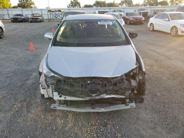Photo 9 from auction – 2016 TOYOTA PRIUS with VIN JTDKARFU8G3520752