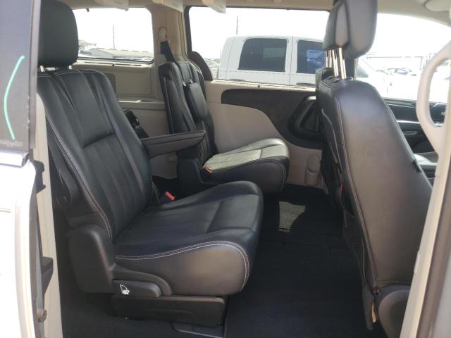 Photo 6 from auction – 2011 CHRYSLER TOWN & COU with VIN 2A4RR8DG5BR799778