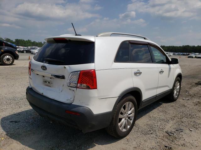 Photo 4 from auction – 2011 KIA SORENTO EX with VIN 5XYKU4A22BG103857