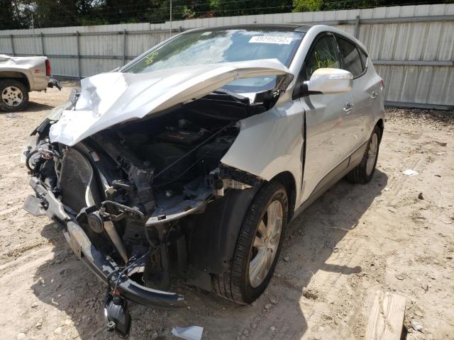 Photo 2 from auction – 2010 HYUNDAI TUCSON GLS with VIN KM8JU3AC3AU043045
