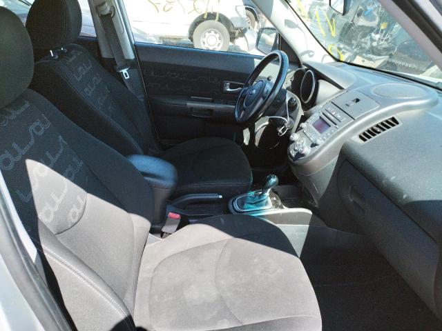Photo 5 from auction – 2013 KIA SOUL with VIN KNDJT2A68D7572389