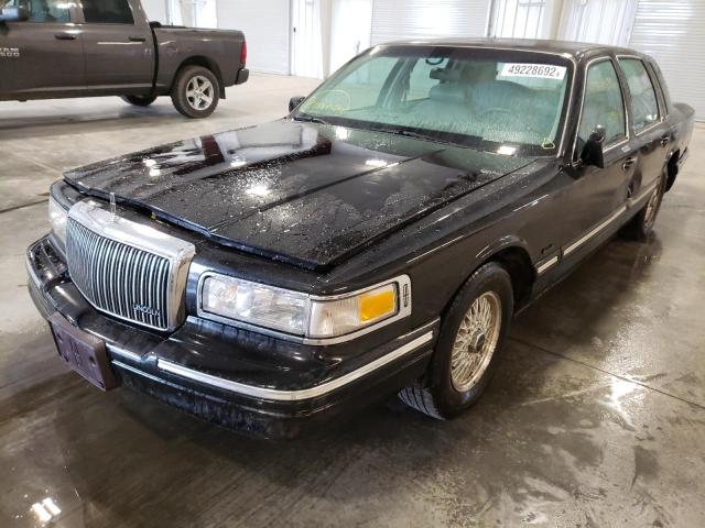 Photo 2 from auction – 1997 LINCOLN TOWN CAR E with VIN 1LNLM81W7VY641833