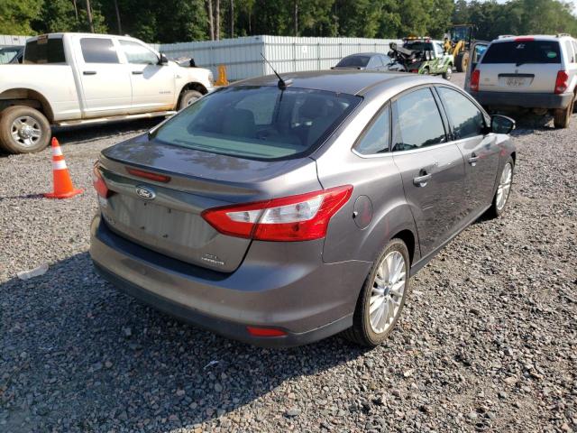 Photo 4 from auction – 2012 FORD FOCUS SEL with VIN 1FAHP3H29CL365582