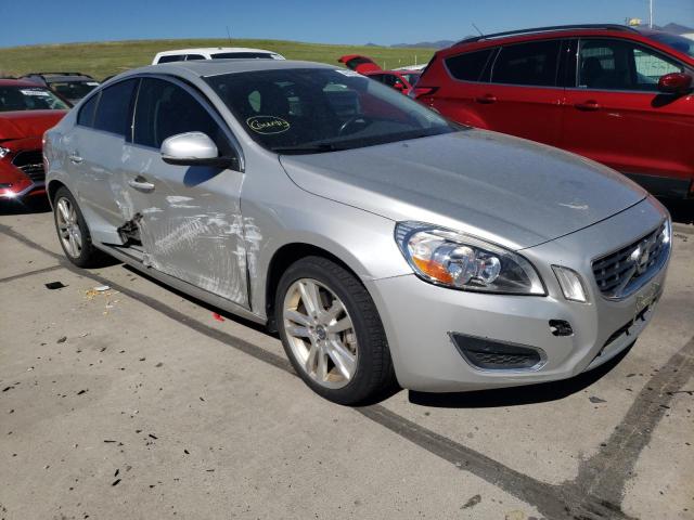 VOLVO S60 T5 2012 with VIN YV1622FS2C2135587 - Photo from auction