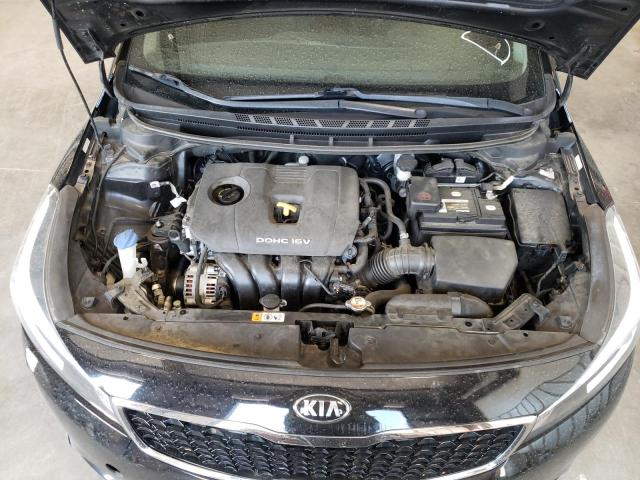 Photo 7 from auction – 2018 KIA FORTE LX with VIN 3KPFK4A70JE229214
