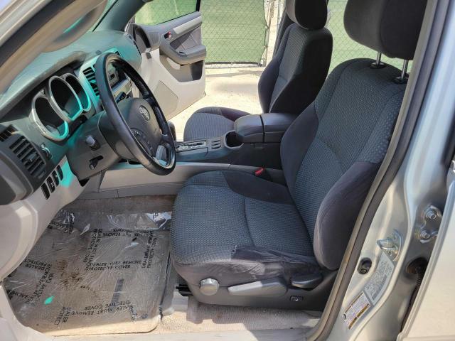 Photo 9 from auction – 2004 TOYOTA 4RUNNER SR with VIN JTEBT14R648015667