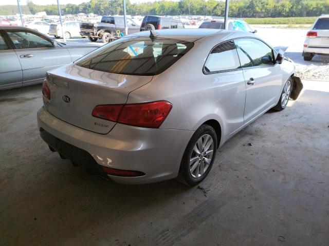 Photo 4 from auction – 2015 KIA FORTE EX with VIN KNAFX6A8XF5261142