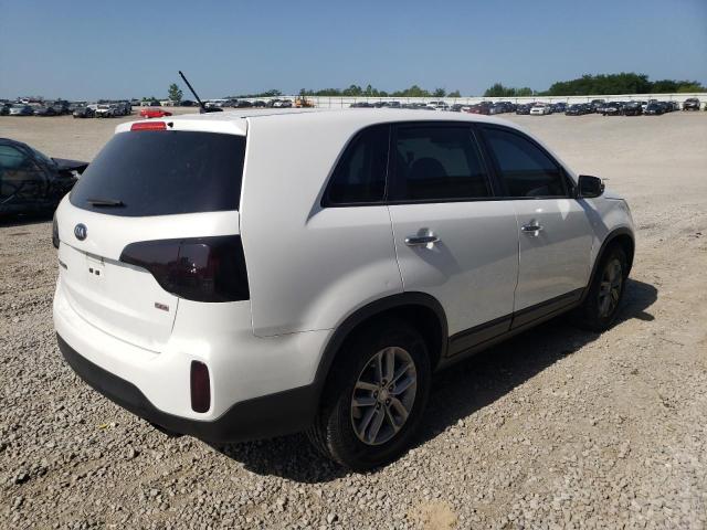 Photo 4 from auction – 2015 KIA SORENTO LX with VIN 5XYKT3A66FG601484