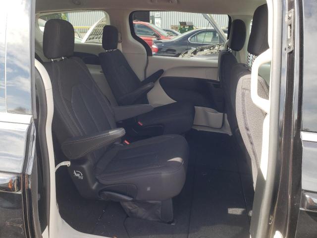 Photo 6 from auction – 2017 CHRYSLER PACIFICA L with VIN 2C4RC1CG4HR840684