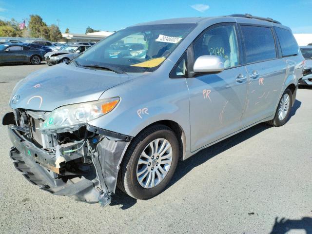 Photo 2 from auction – 2011 TOYOTA SIENNA XLE with VIN 5TDYK3DCXBS054330