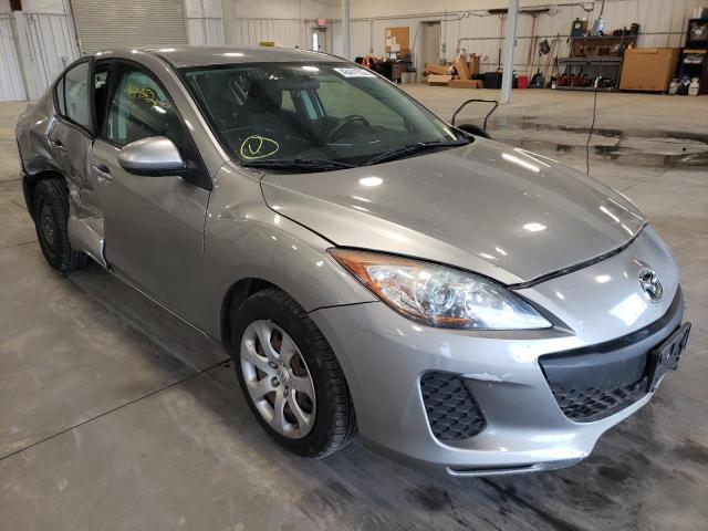 MAZDA 3 I 2013 with VIN JM1BL1TF2D1721717 - Photo from auction
