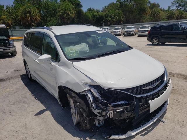 CHRYSLER PACIFICA T 2018 with VIN 2C4RC1BGXJR318407 - Photo from auction