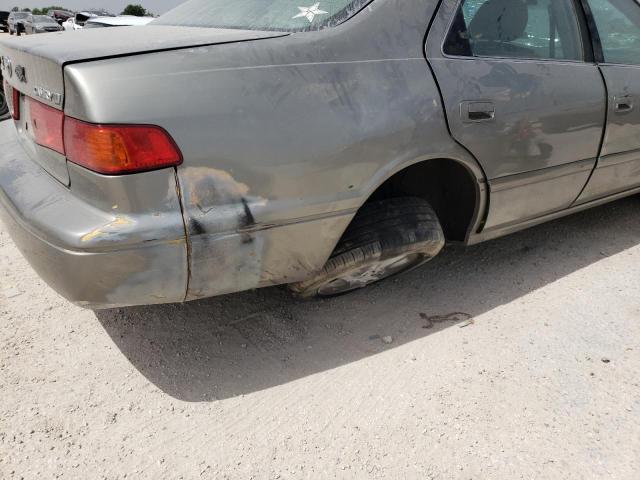 Photo 9 from auction – 2000 TOYOTA CAMRY CE with VIN JT2BG22K4Y0432576