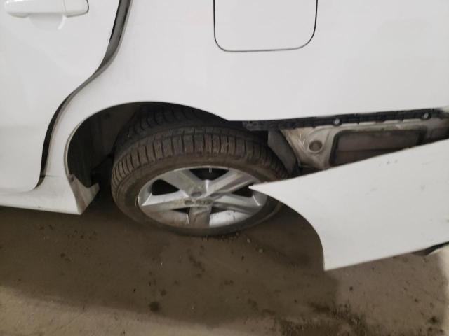 Photo 9 from auction – 2014 TOYOTA CAMRY L with VIN 4T1BF1FK0EU397226