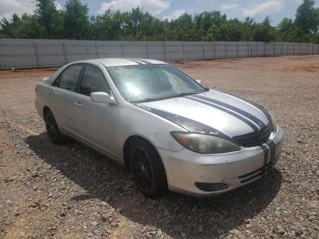 TOYOTA CAMRY LE 2002 with VIN 4T1BE30K82U081396 - Photo from auction