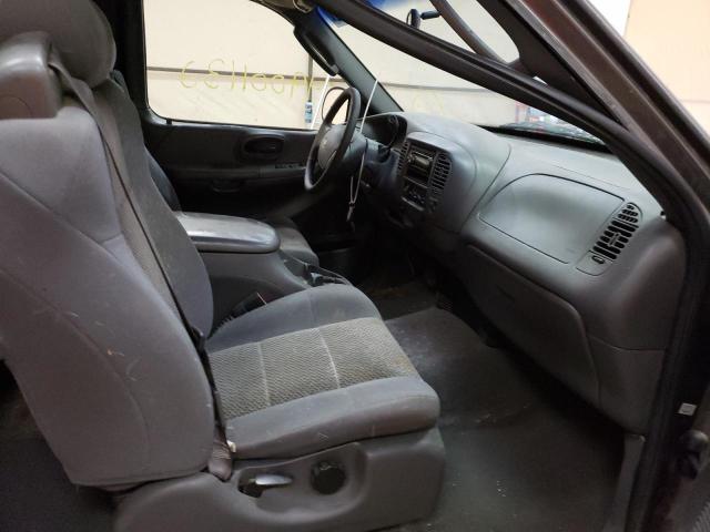 Photo 5 from auction – 2003 FORD F150 with VIN 2FTRX17233CA77717