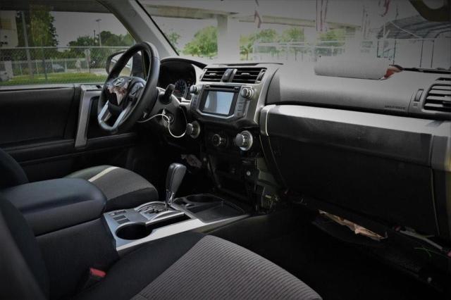 Photo 9 from auction – 2019 TOYOTA 4RUNNER SR with VIN JTEZU5JR9K5205761