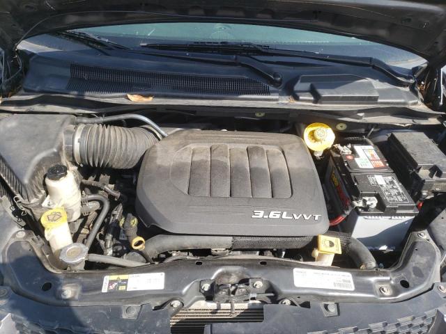 Photo 7 from auction – 2017 DODGE GRAND CARA with VIN 2C4RDGEG2HR573333