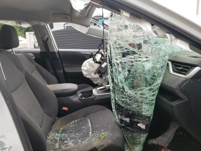 Photo 5 from auction – 2021 TOYOTA RAV4 XLE with VIN 2T3W1RFV8MC094548