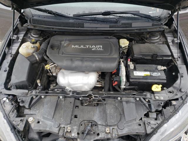 Photo 7 from auction – 2016 CHRYSLER 200 LIMITE with VIN 1C3CCCAB2GN145158