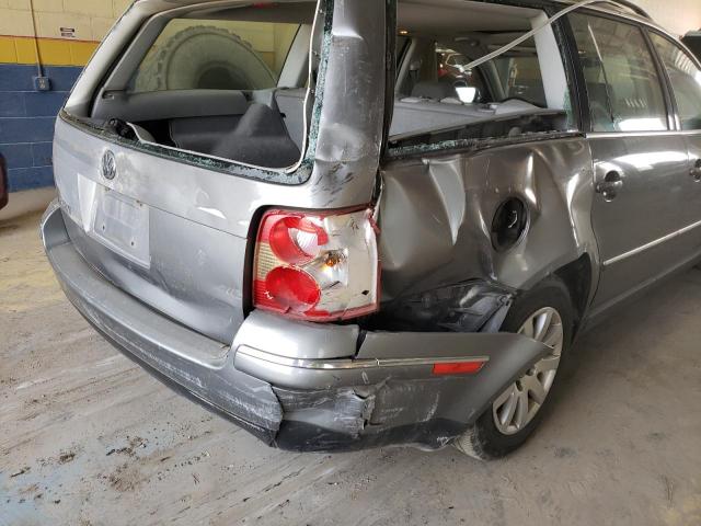 Photo 9 from auction – 2003 VOLKSWAGEN PASSAT GLS with VIN WVWVD63B13E121637