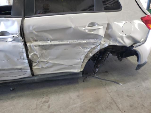 Photo 9 from auction – 2015 MITSUBISHI OUTLANDER with VIN 4A4AP3AW0FE028678