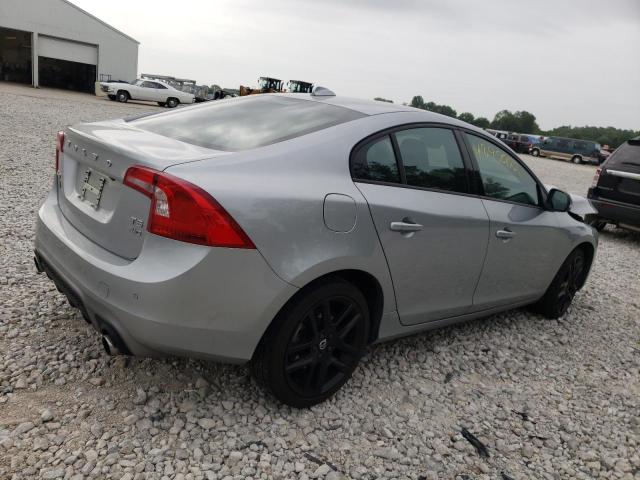 Photo 4 from auction – 2017 VOLVO S60 DYNAMI with VIN YV140MTL9H2431087