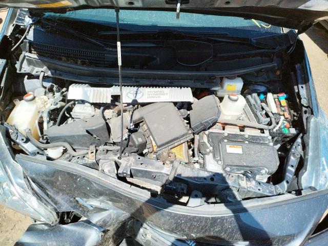 Photo 7 from auction – 2014 TOYOTA PRIUS V with VIN JTDZN3EU8E3362069