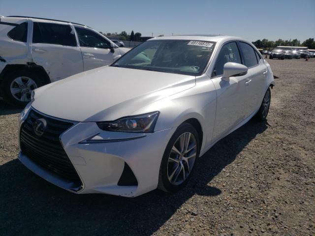 Фото 2 с аукциона – 2019 LEXUS IS 300 с VIN JTHBA1D23K5094306