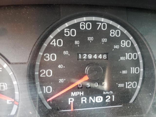 Photo 8 from auction – 2005 FORD CROWN VICT with VIN 2FAFP74W55X137897