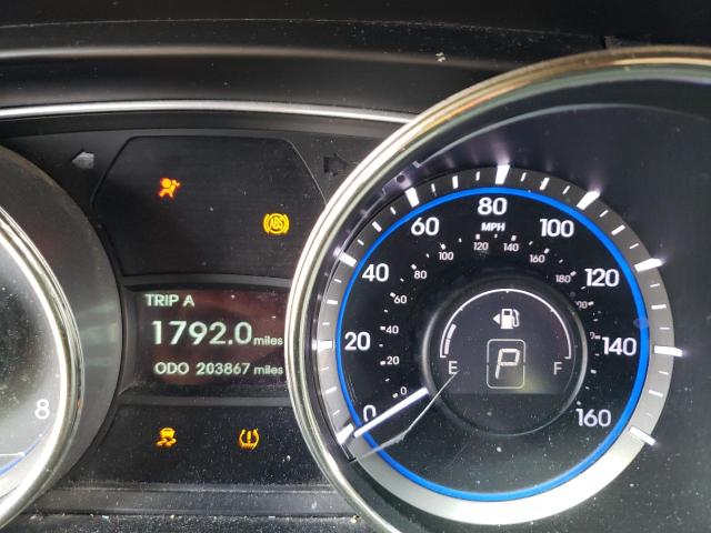 Photo 8 from auction – 2011 HYUNDAI SONATA SE with VIN 5NPEC4AC7BH296802