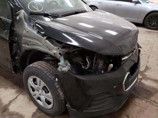 Photo 9 from auction – 2017 CHEVROLET TRAX LS with VIN 3GNCJKSBXHL184955