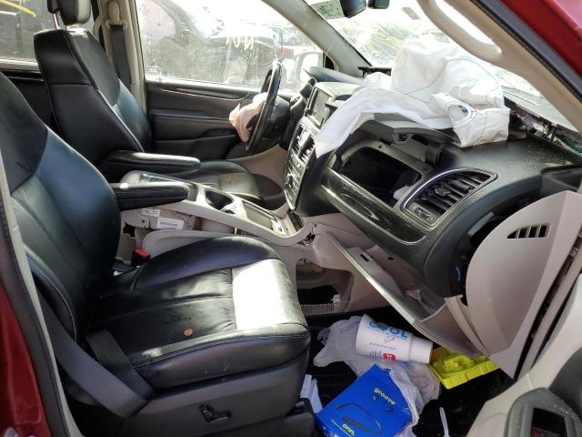Photo 5 from auction – 2016 CHRYSLER TOWN & COU with VIN 2C4RC1GG3GR166844