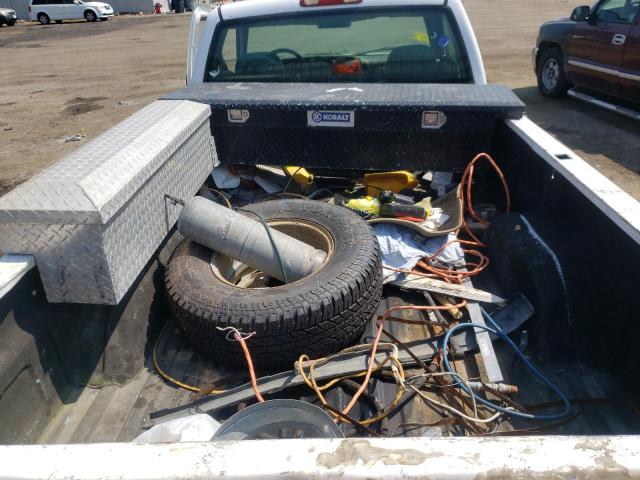 Photo 6 from auction – 2002 CHEVROLET SILVERADO with VIN 1GCEC14V92E296523