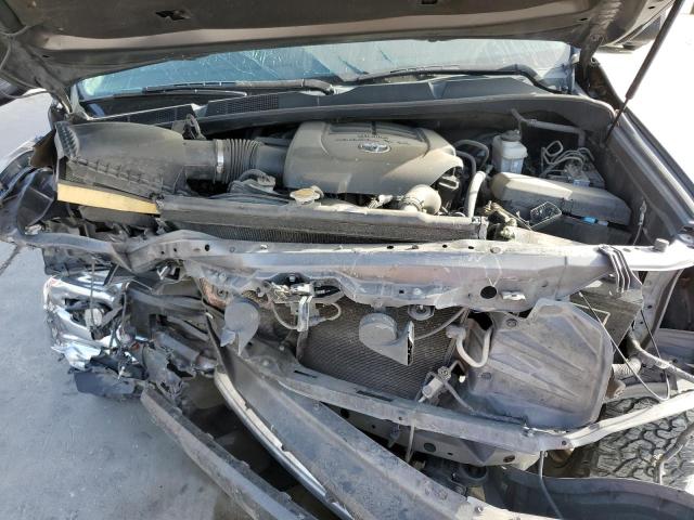 Photo 7 from auction – 2017 TOYOTA TUNDRA CRE with VIN 5TFEM5F10HX118365