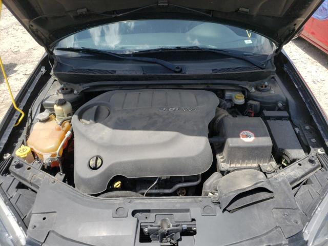 Photo 7 from auction – 2013 CHRYSLER 200 LIMITE with VIN 1C3CCBCG3DN699534