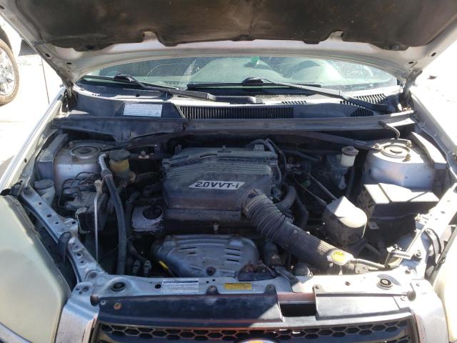 Photo 7 from auction – 2001 TOYOTA RAV4 with VIN JTEHH20V210052763