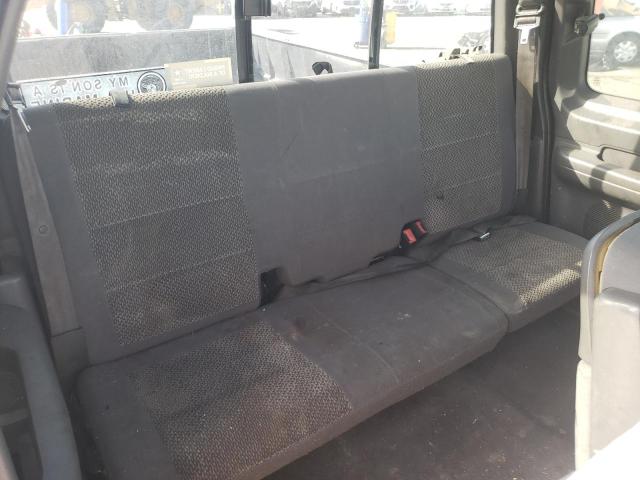 Photo 6 from auction – 2003 FORD F150 with VIN 1FTRX17W43NB59114