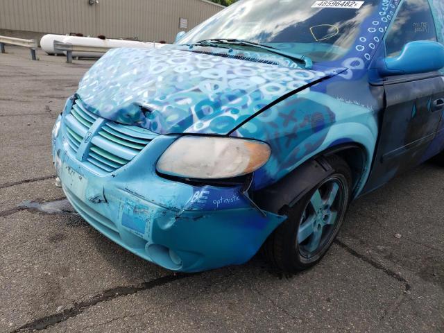 Photo 10 from auction – 2005 DODGE GRAND CARA with VIN 2D8GP44L95R216868