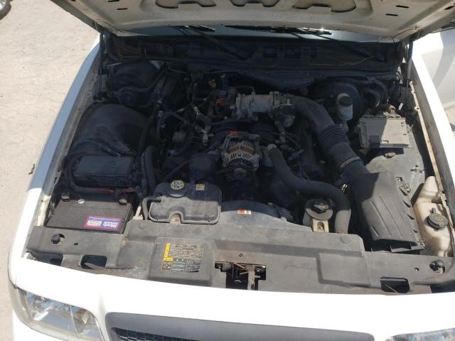 Photo 7 from auction – 2005 FORD CROWN VICT with VIN 2FAFP71W05X146642