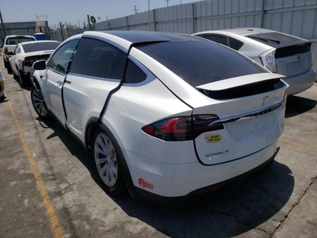 Photo 3 from auction – 2018 TESLA MODEL X with VIN 5YJXCAE25JF102368