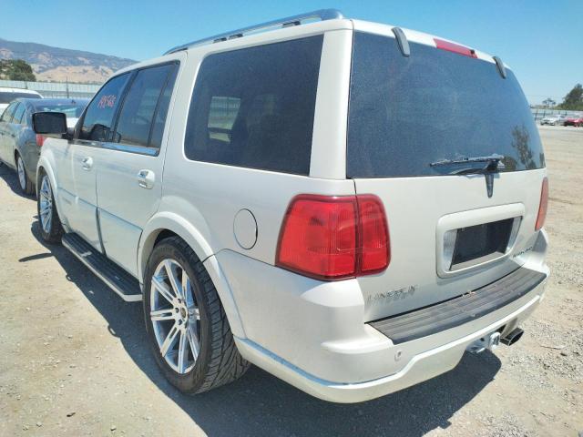 Photo 3 from auction – 2005 LINCOLN NAVIGATOR with VIN 5LMFU28545LJ19923