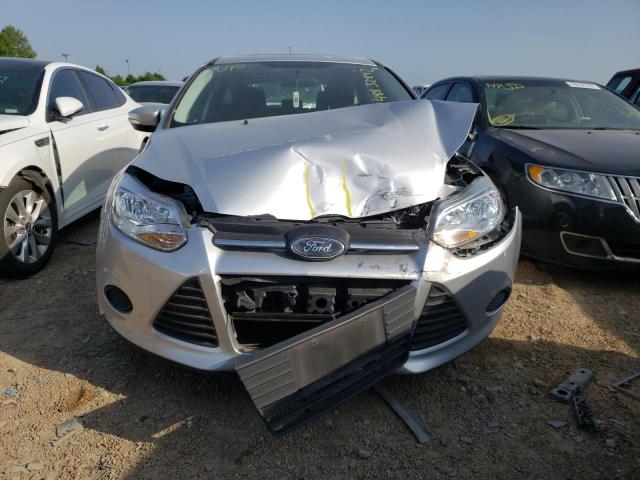 Photo 9 from auction – 2013 FORD FOCUS SE with VIN 1FADP3K23DL138168