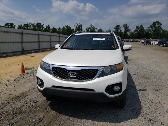 Photo 9 from auction – 2011 KIA SORENTO EX with VIN 5XYKU4A22BG103857