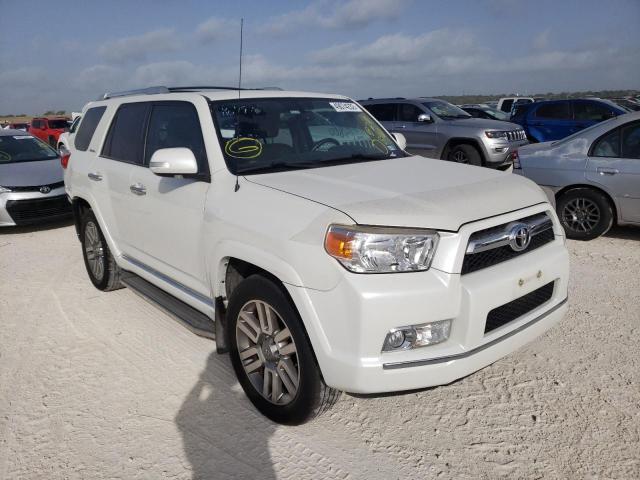 TOYOTA 4RUNNER SR 2011 with VIN JTEZU5JR9B5029570 - Photo from auction