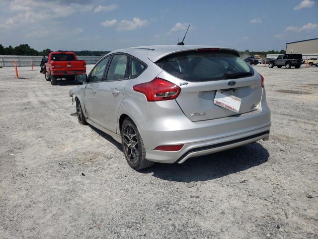 Photo 3 from auction – 2016 FORD FOCUS SE with VIN 1FADP3K29GL381598