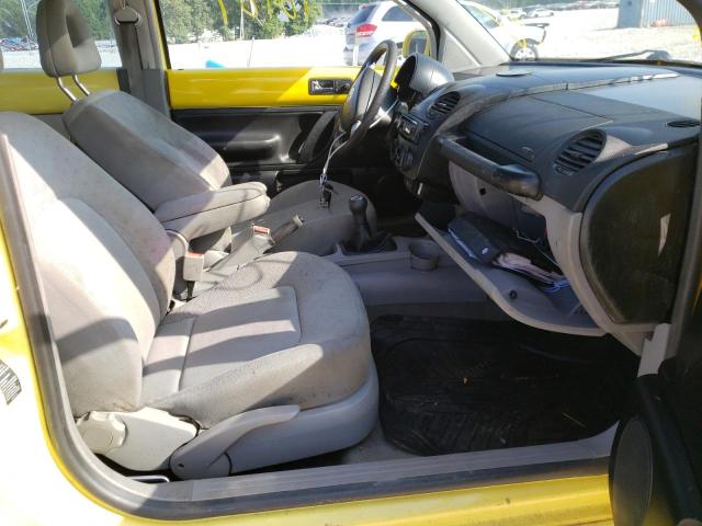 Photo 5 from auction – 2001 VOLKSWAGEN NEW BEETLE with VIN 3VWCK21C61M429490